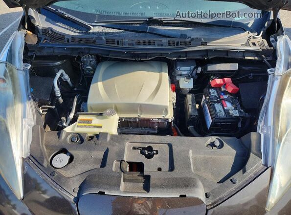 1N4BZ0CP2HC301571 2017 NISSAN LEAF Коричневый Вид задней части салона