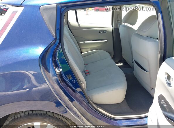 1N4BZ0CP8HC302272 2017 NISSAN LEAF Blue VIN კოდის სტიკერის ხედი