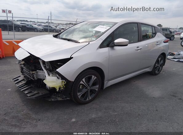 1N4BZ1CP3LC311749 2020 NISSAN LEAF Silver Vista tres cuartos delantera izquierda