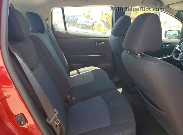 1N4BZ1CP4KC320961 2019 NISSAN LEAF Red Вид задньої частини салону
