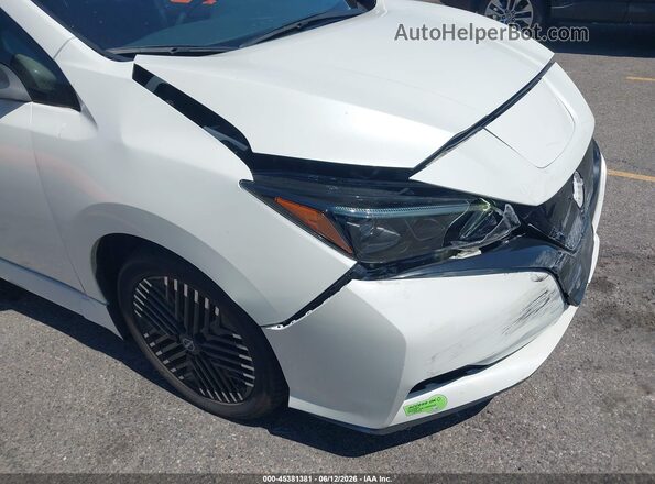 1N4CZ1CV2PC552016 2023 NISSAN LEAF Белый 