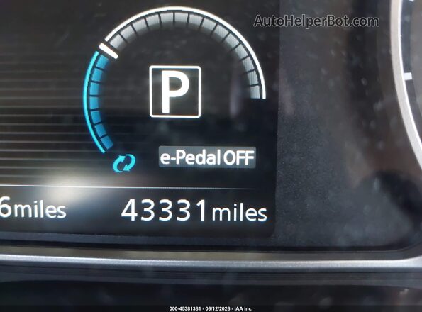1N4CZ1CV2PC552016 2023 NISSAN LEAF Белый 