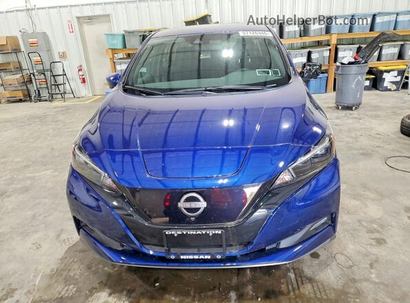 1N4CZ1CV3RC556580 2024 NISSAN LEAF Синий Вид спереди