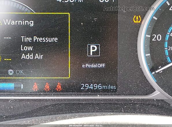 1N4CZ1CV4PC551580 2023 NISSAN LEAF Gray 