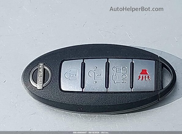 1N4CZ1CV6SC563576 2025 NISSAN LEAF White წინა პანელის ხედი