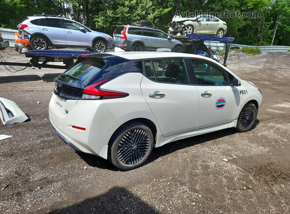 1N4CZ1CV6SC563643 2025 NISSAN LEAF Белый Задняя правая четверть