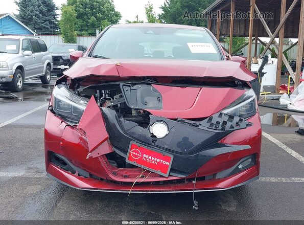 1N4CZ1CV8PC562405 2023 NISSAN LEAF Red Vista frontal