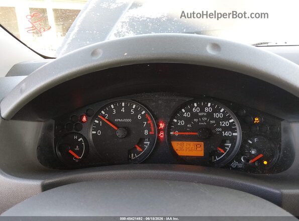 1N6AD0ER1JN770614 2018 NISSAN FRONTIER Black Widok tylnych siedzeń