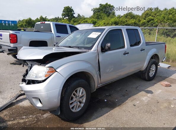 1N6AD0ER4HN765546 2017 NISSAN FRONTIER Silver წინა მარცხენა ხედი სამი მეოთხედიდან