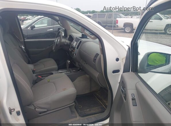 1N6AD0EV3GN744053 2016 NISSAN FRONTIER White Вид салону спереду