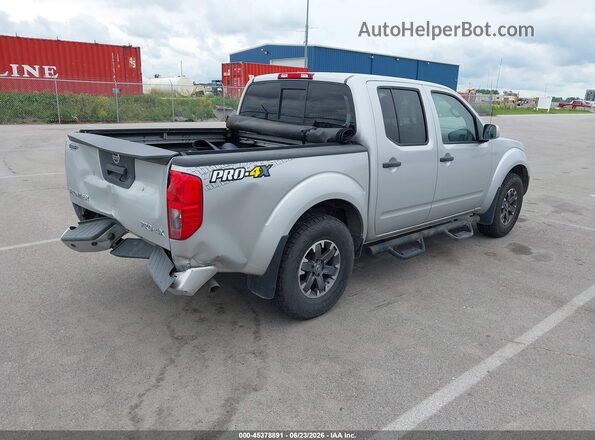 1N6AD0EV6JN739775 2018 NISSAN FRONTIER Silver Tył prawy