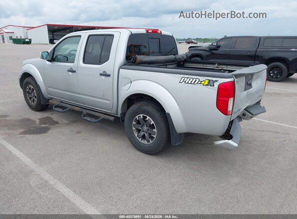 1N6AD0EV6JN739775 2018 NISSAN FRONTIER Silver Tył lewy