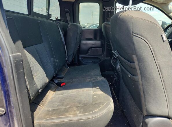 1N6BA1C44HN560982 2017 NISSAN TITAN Blue Հետևի նստատեղերի տեսք