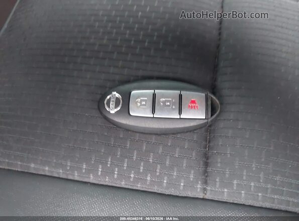 1N6BA1F36HN549226 2017 NISSAN TITAN XD White Widok deski rozdzielczej