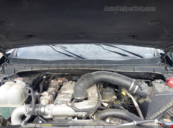 1N6BA1F43JN525660 2018 NISSAN TITAN XD Gray Widok z tyłu