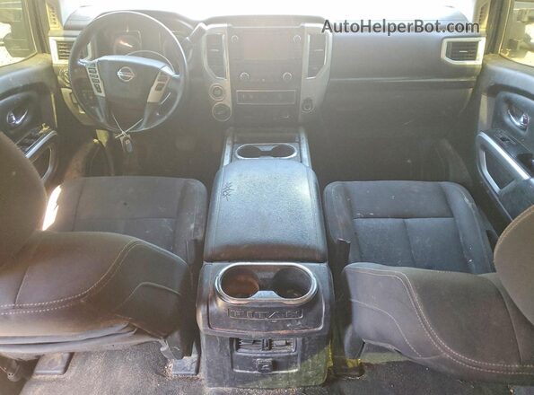 1N6BA1F43JN544421 2018 NISSAN TITAN Black წინა პანელის ხედი