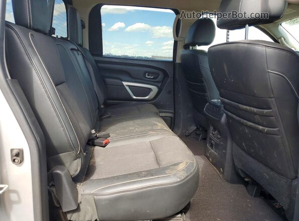 1N6BA1F44HN529503 2017 NISSAN TITAN Gray Вид задніх сидінь
