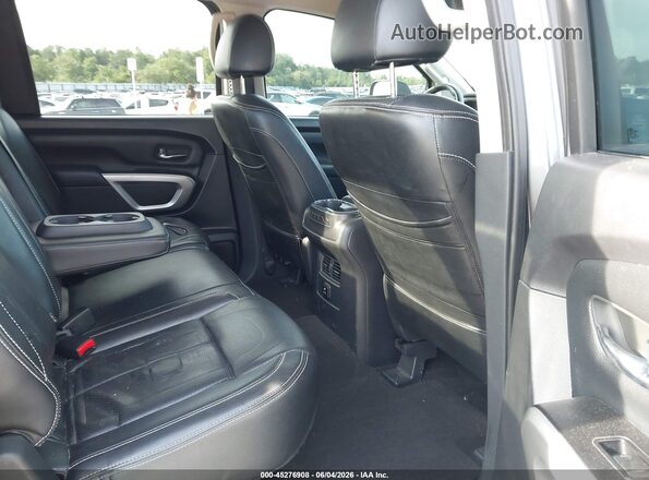 1N6BA1F48JN541062 2018 NISSAN TITAN XD Gray Vista de la etiqueta del VIN