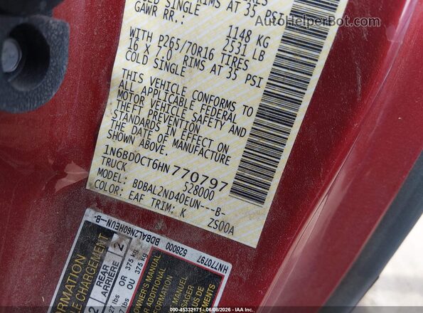 1N6BD0CT6HN770797 2017 NISSAN FRONTIER Red Engine compartment view
