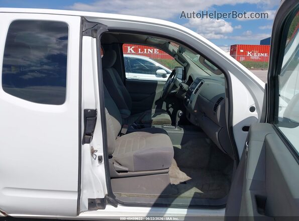 1N6BD0CT9GN795000 2016 NISSAN FRONTIER White Սալոնի դիմացի տեսք