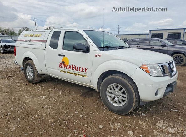 1N6DD0CU2JN755060 2018 NISSAN FRONTIER White Przód prawy