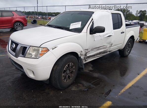 1N6DD0ER2HN723843 2017 NISSAN FRONTIER White Передня ліва чверть