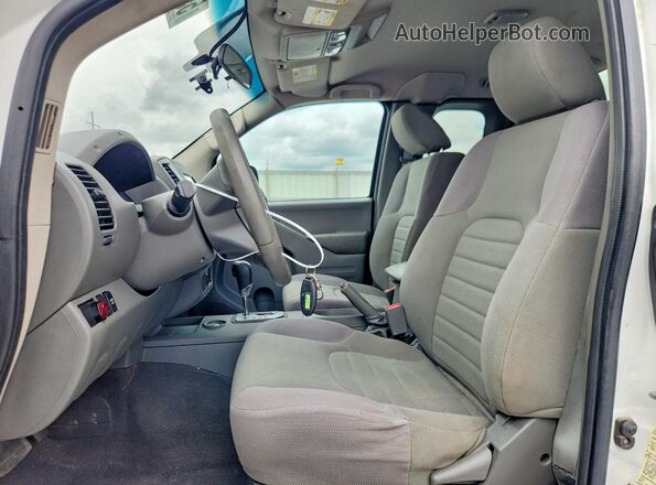 1N6ED0CE8LN725660 2020 NISSAN FRONTIER White Вид салону спереду