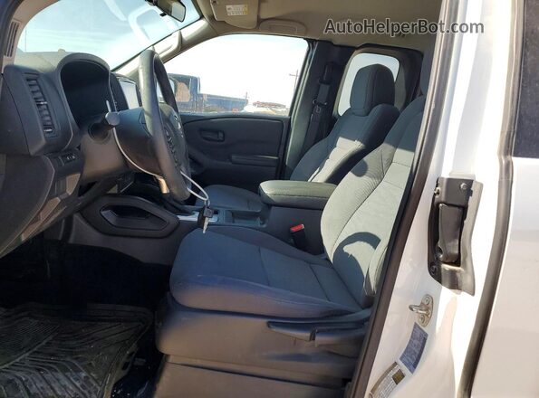 1N6ED1CL1PN656546 2023 NISSAN FRONTIER White Вид салону спереду