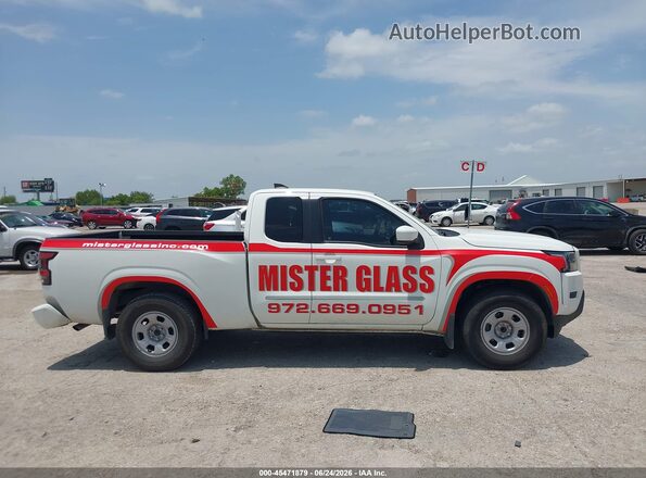 1N6ED1CL1RN620584 2024 NISSAN FRONTIER White Vista interior trasera