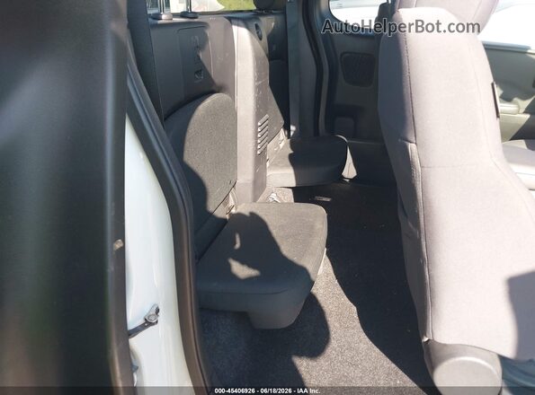 1N6ED1CL4RN640473 2024 NISSAN FRONTIER White 