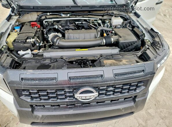 1N6ED1CL5SN634462 2025 NISSAN FRONTIER White უკანა სალონის ხედი