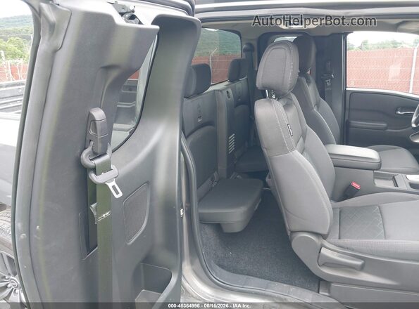 1N6ED1CM9SN614482 2025 NISSAN FRONTIER Gray VIN կոդի պիտակի տեսք