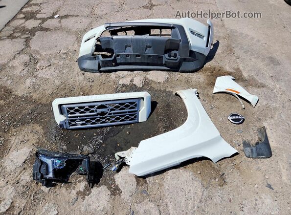 1N6ED1EK2NN683031 2022 NISSAN FRONTIER White Engine compartment view