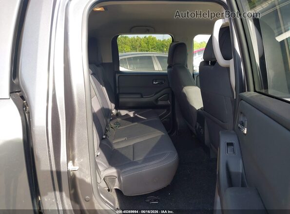 1N6ED1EK2PN627593 2023 NISSAN FRONTIER Gray Vista de la etiqueta del VIN