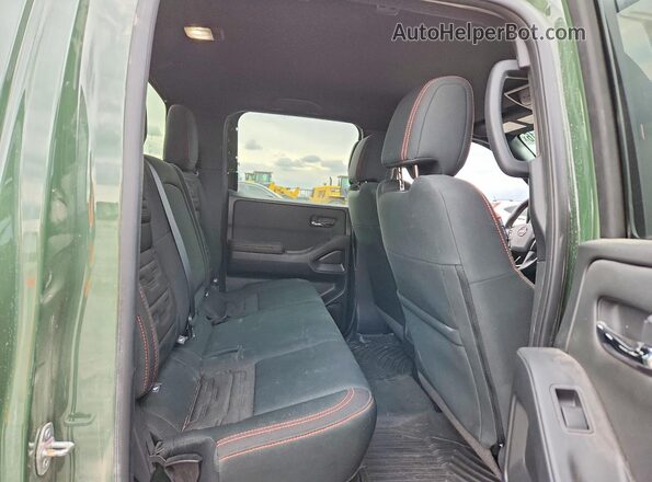 1N6ED1EK2RN612675 2024 NISSAN FRONTIER Green Widok tylnych siedzeń