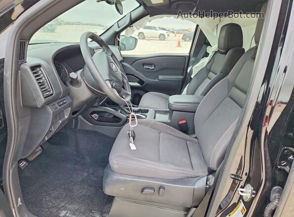 1N6ED1EK7PN604357 2023 NISSAN FRONTIER Black Вид салону спереду