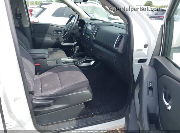 1N6ED1EK8NN650406 2022 NISSAN FRONTIER Белый Вид салона спереди