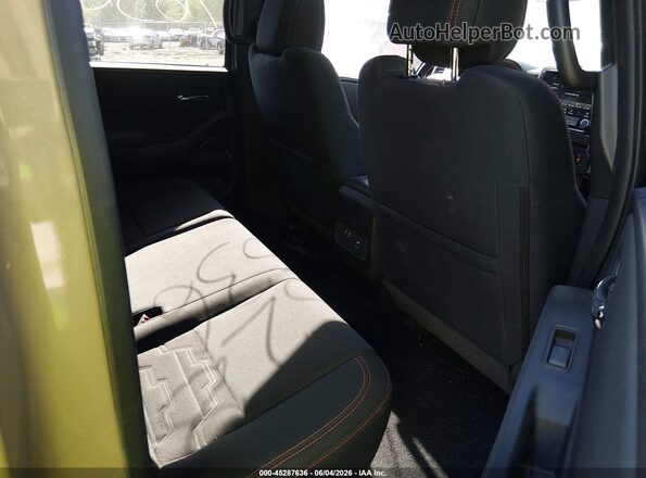 1N6ED1EKXNN672326 2022 NISSAN FRONTIER Brown VIN კოდის სტიკერის ხედი