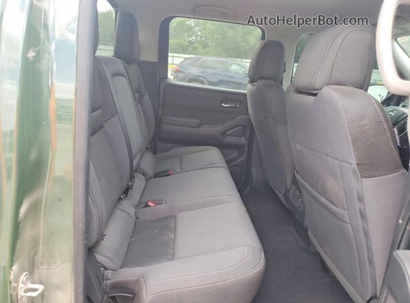 1N6ED1EKXSN606466 2025 NISSAN FRONTIER Green Vista de los asientos traseros