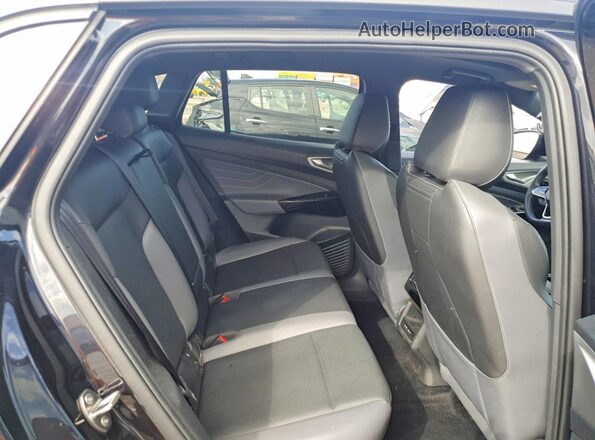 1V25MPE81PC018726 2023 VOLKSWAGEN ID.4 Black Սալոնի հետևի տեսք