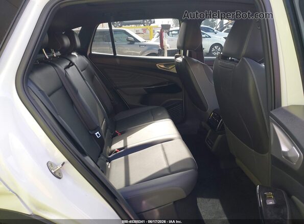 1V25MPE84RC017847 2024 VOLKSWAGEN ID.4 White Vista de la etiqueta del VIN