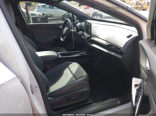 1V25MPE84RC017847 2024 VOLKSWAGEN ID.4 White Vista interior delantera