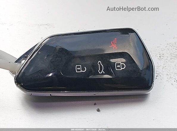 1V25MPE84RC017847 2024 VOLKSWAGEN ID.4 White Vista del salpicadero