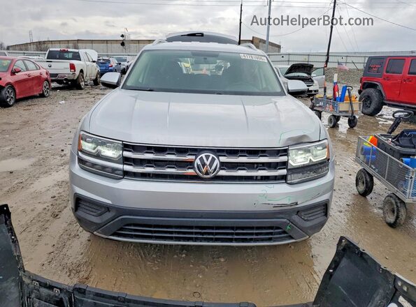 1V2AP2CA1JC547924 2018 VOLKSWAGEN ATLAS Silver Front view