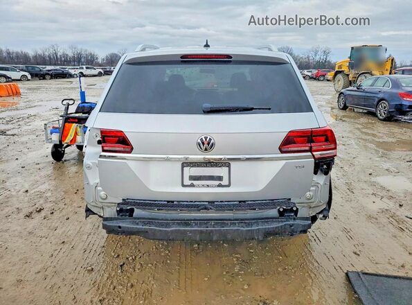 1V2AP2CA1JC547924 2018 VOLKSWAGEN ATLAS Silver Rear view