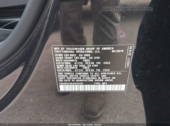 1V2AP2CA8JC572707 2018 VOLKSWAGEN ATLAS Black Vista del compartimento del motor
