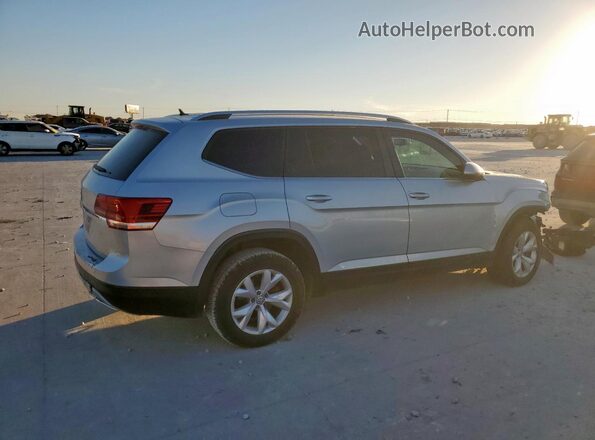 1V2AR2CA0JC549965 2018 VOLKSWAGEN ATLAS Silver უკანა მარჯვენა