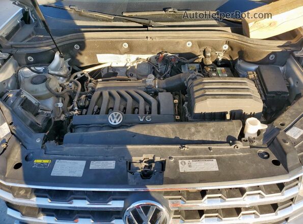 1V2AR2CA0JC549965 2018 VOLKSWAGEN ATLAS Silver ძრავის განყოფილების ხედი