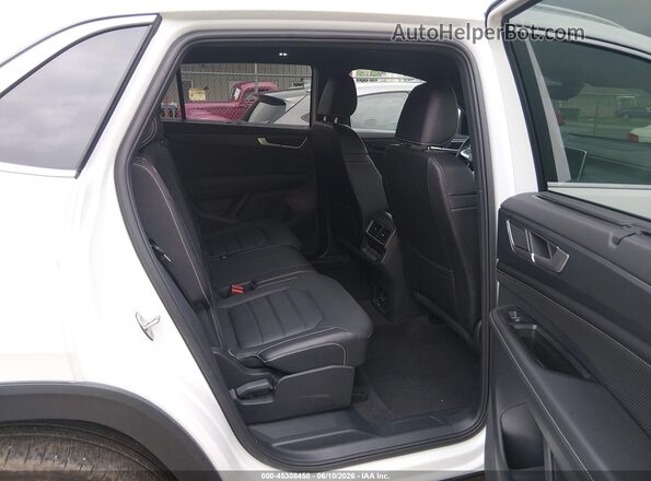 1V2BE2CA5RC250189 2024 VOLKSWAGEN ATLAS White Widok naklejki z numerem VIN
