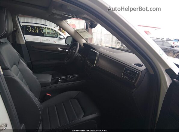 1V2BR2CA5RC511440 2024 VOLKSWAGEN ATLAS White Widok wnętrza z przodu